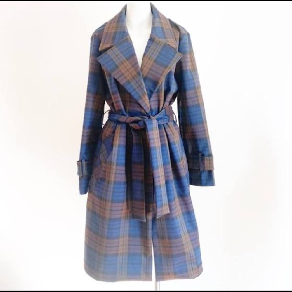 Rache Zoe Trench